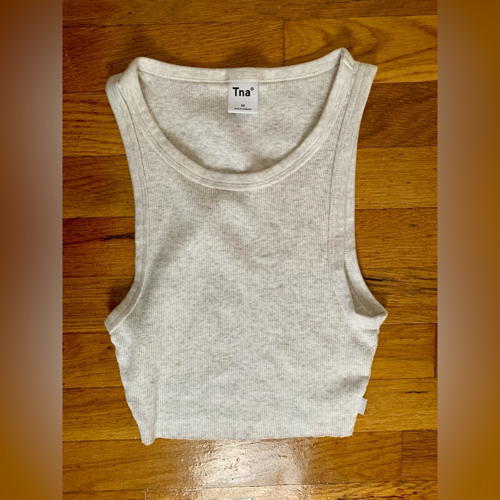 AVAILABLE IN JUNE Aritzia Tna Women's crop tank top